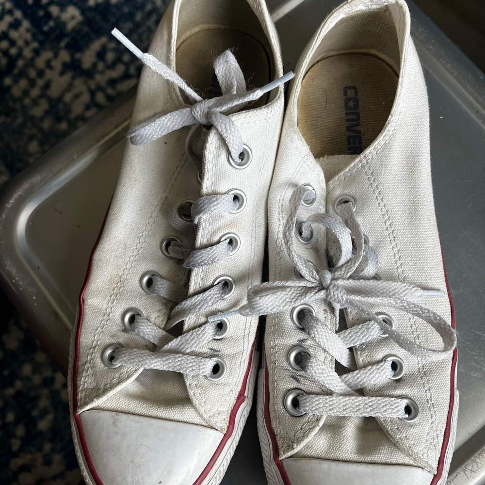 White converse